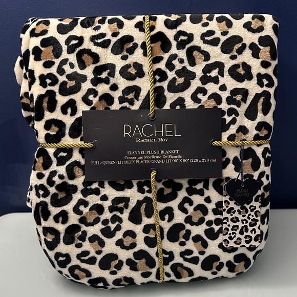 NWT RACHEL Rachel Ray Flannel Plush Cheetah Blanket - Picture 1 of 4